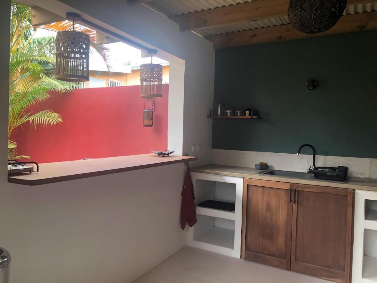 Tiny House Les Cactus - Bungalow St Gilles Les Hauts Saint-Paul Dış mekan fotoğraf
